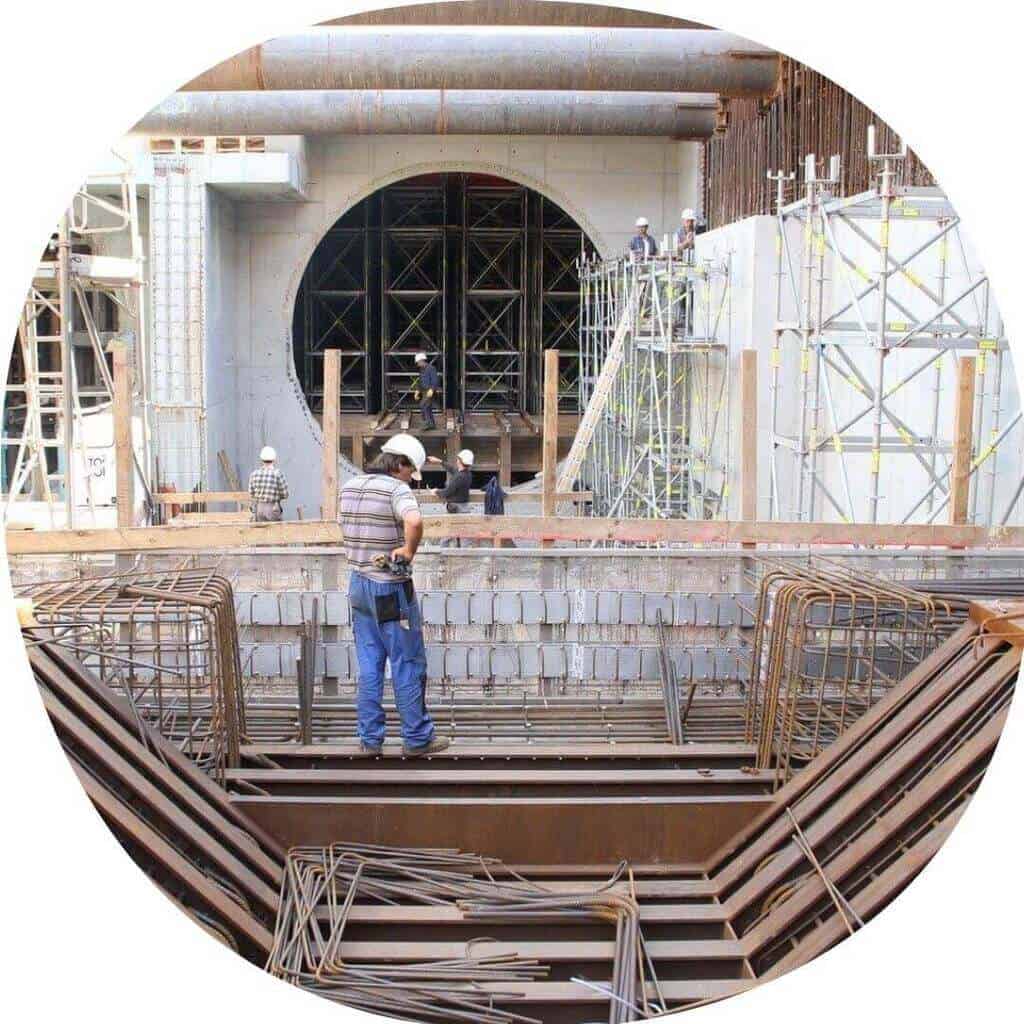 Construção de uma Usina Hidrelétrica