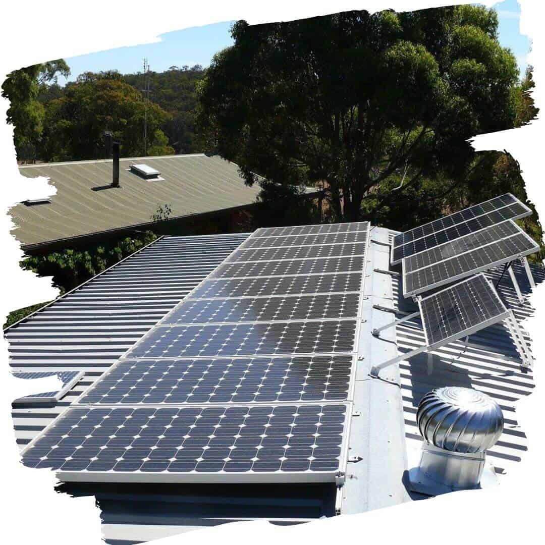 Instalação de Sistema Fotovoltaico em Telhados