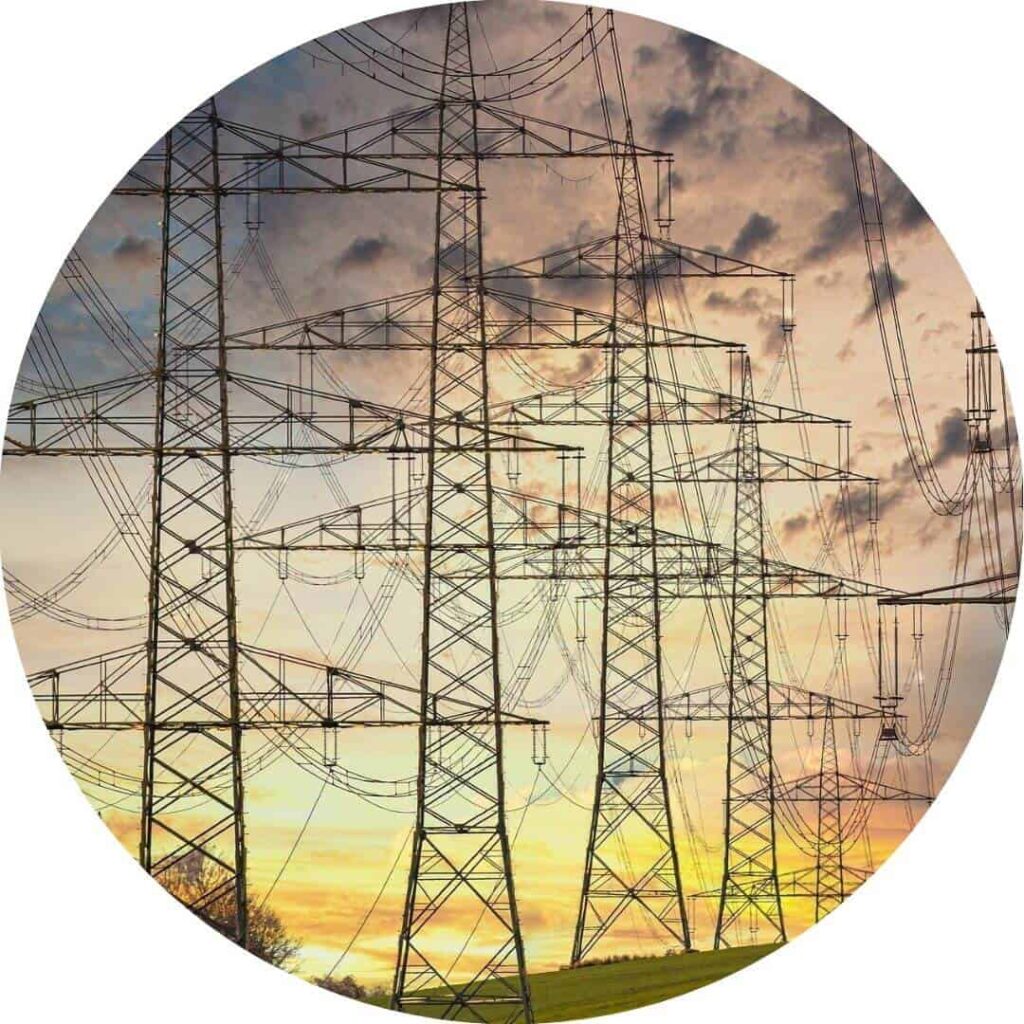 Linha de Transmissão de Energia Elétrica