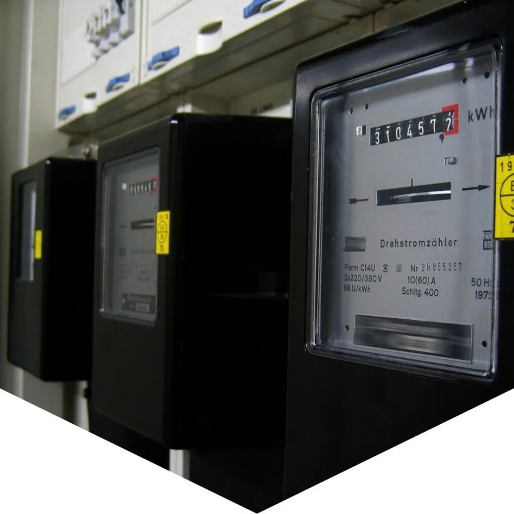Tipos de Medidores de Energia em Cabines