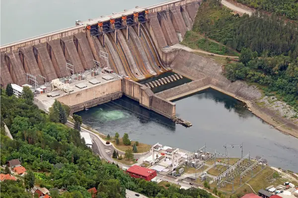Barragem de usina hidrelétrica - Aplica Engenharia
